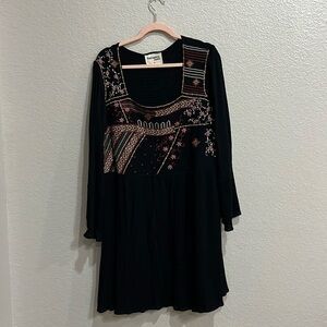 Savanna Jane Black and Pink Embroidered Midi Dress